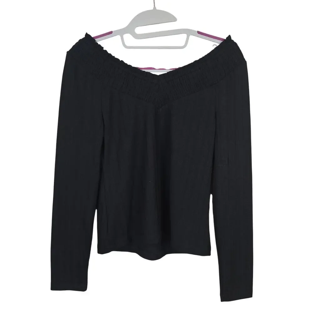 NEW NWT Women's Jessica Simpson Black Knit Ribbed Off The Shoulder Top | Small - Picture 2 of 10